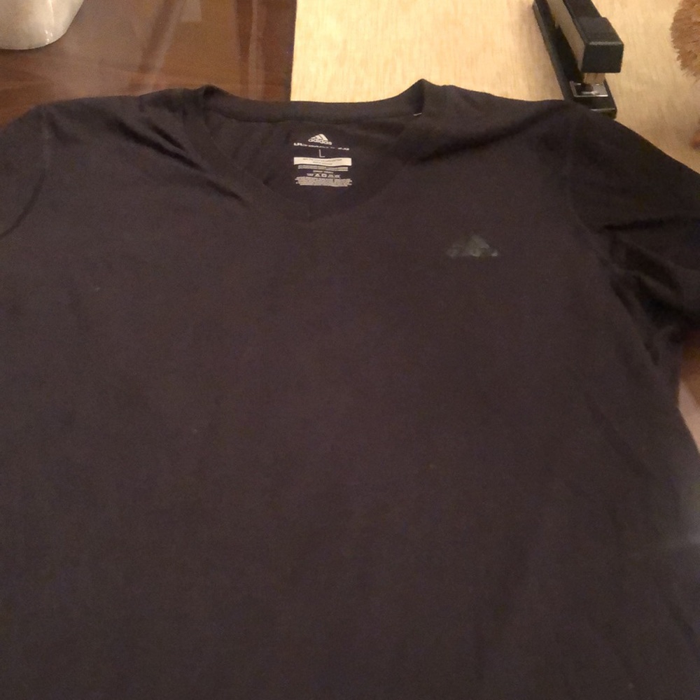 Adidas size Large black short sleeve